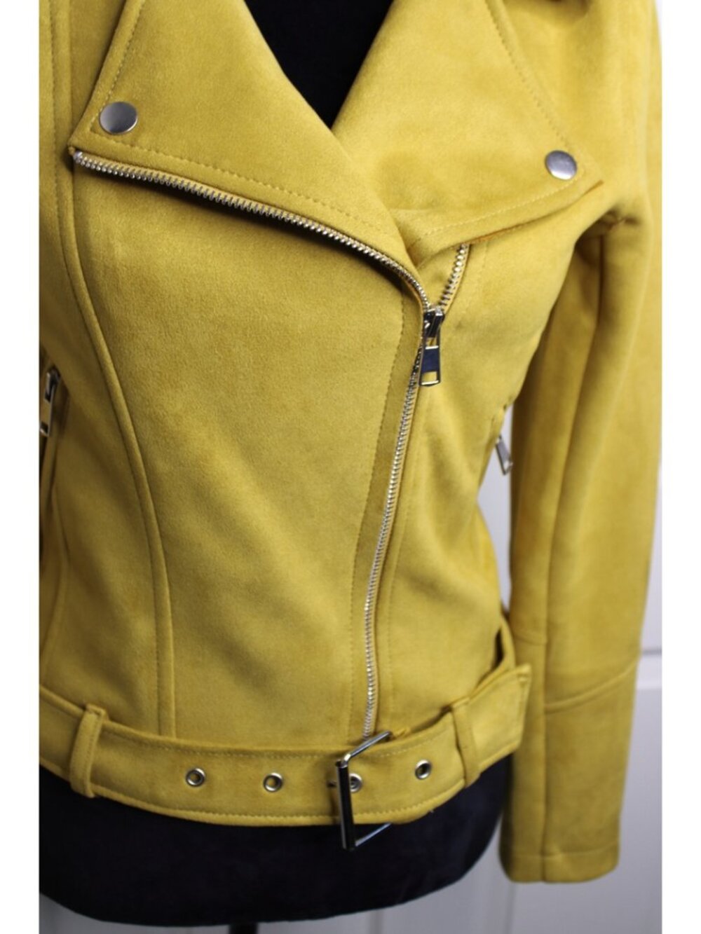 Blashe Mustard Yellow Faux Suede Moto Biker Jacket Size S Belted Zip Y2K - Picture 4 of 10